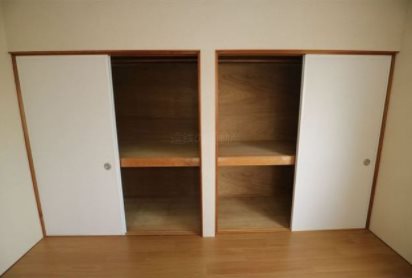 本郷コーポB棟 収納