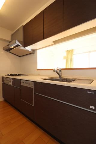 ロイヤルクレスト助信 キッチン