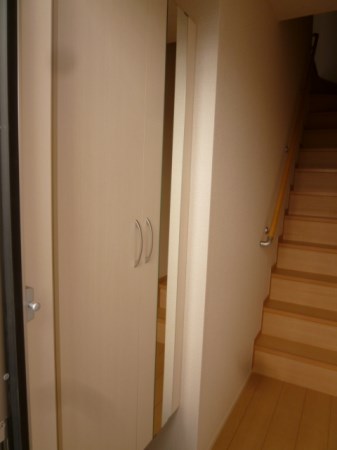 グランドゥール　A 玄関