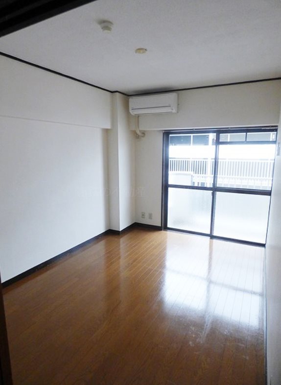 テスコム西伊場 リビング