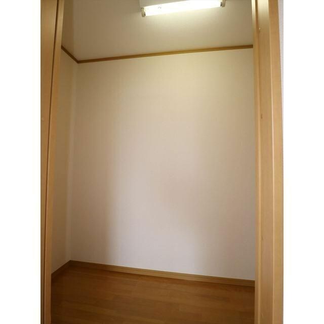 モーヴァンヒルズ その他