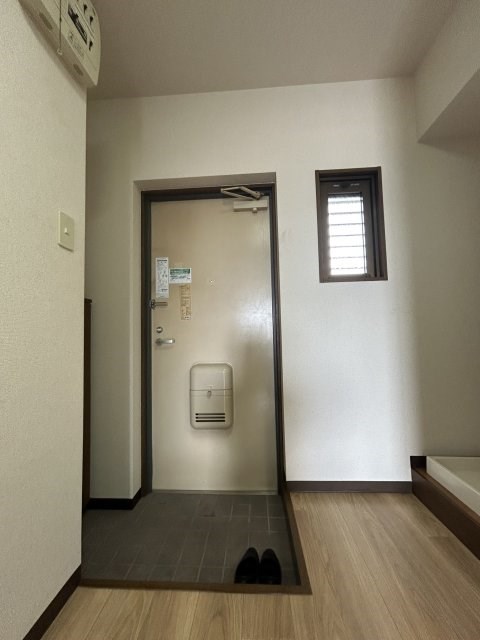 ハイライズ細島Ⅱ 玄関