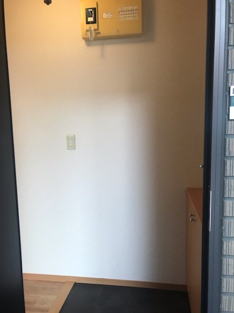 パルティール　B 玄関