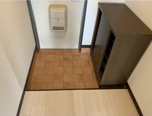 Surplus長沢 玄関