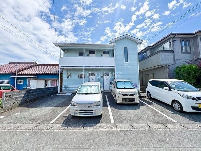 コーポアイ 駐車場