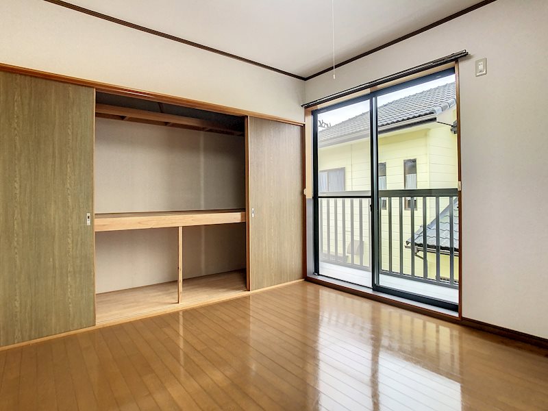 グリーンハイツ神長 ベッドルーム