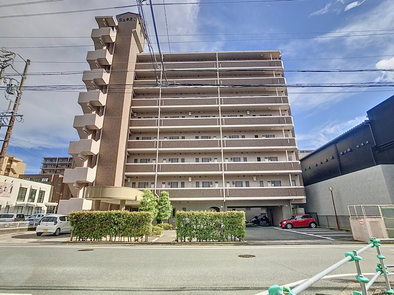 エストメンツ中央 外観