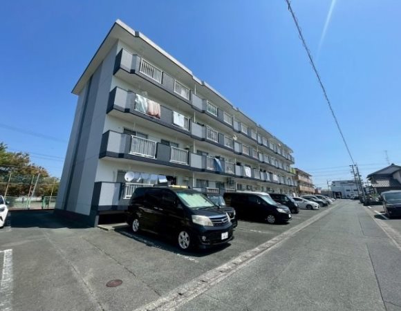 柳田マンション 303号室 外観