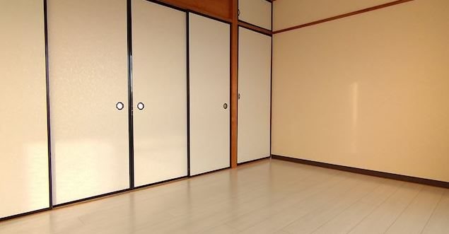 柳田マンション ベッドルーム