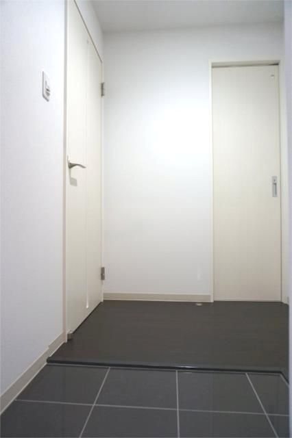 プレシア 玄関