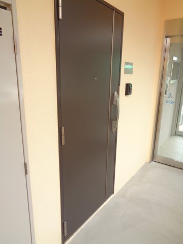 ダウントン 玄関