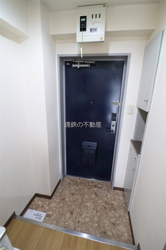 ゴールドサークル小松Ⅰ 玄関