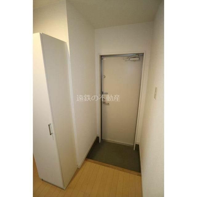 クレフラスト城北 玄関