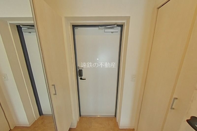 サンプランタン 玄関