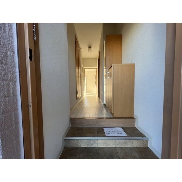 メゾンdeダイエー 玄関