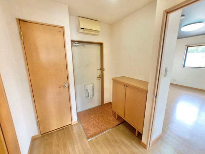 プリムヴェール 玄関