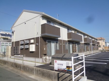 グランドゥール A 105号室 外観