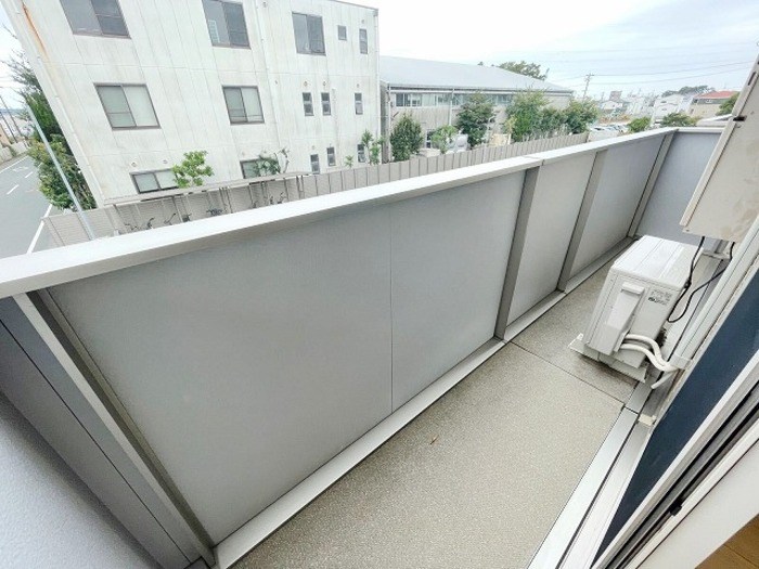 Marcher Forme ベランダ