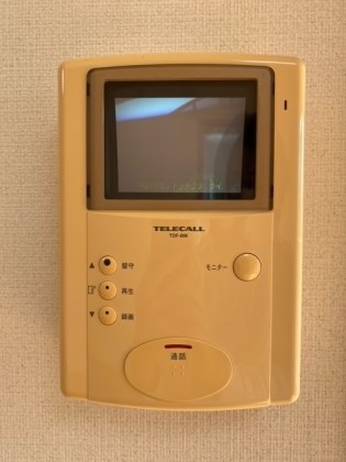 シェ・モア志都呂B セキュリティ