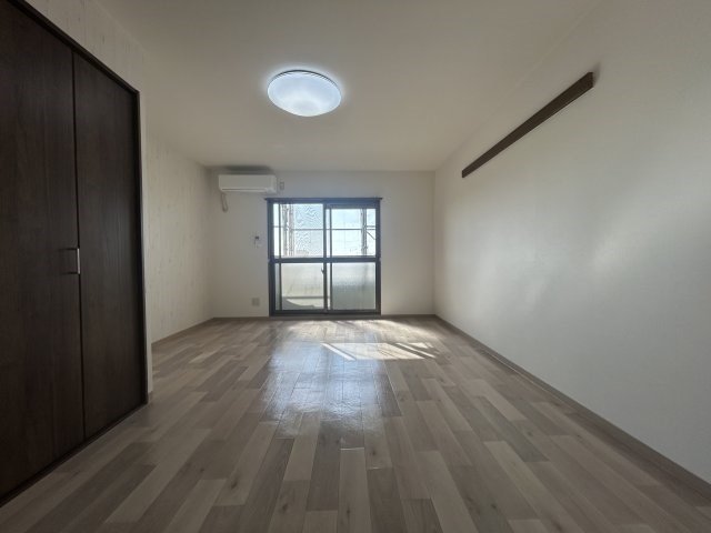 ハイライズ細島Ⅱ リビング