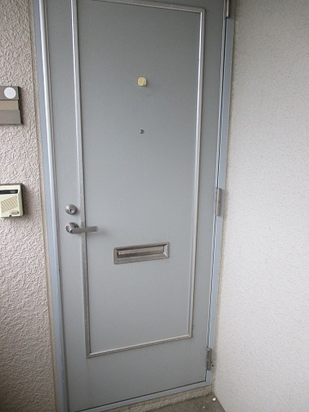 セジュールオクダA 玄関