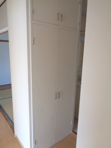 ストークマンション 収納