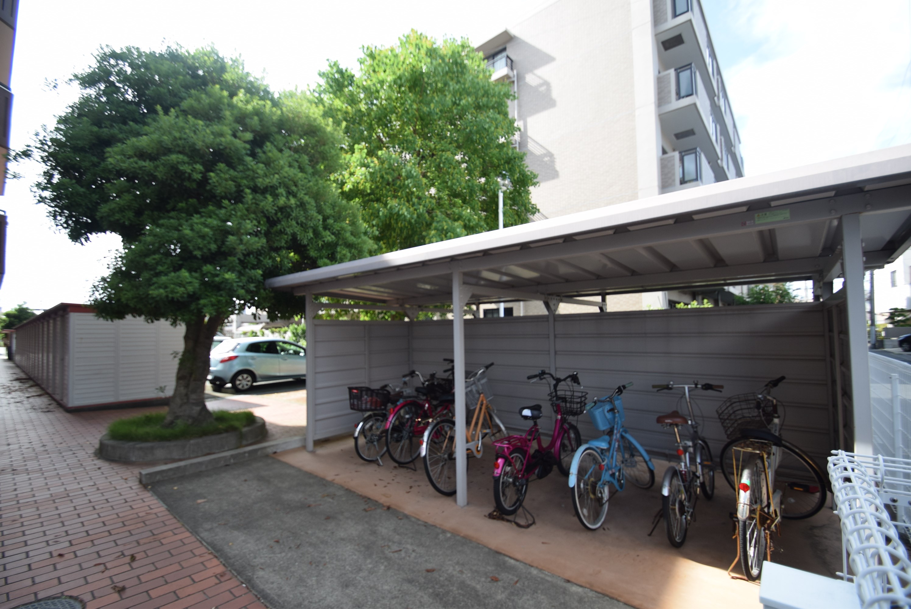 丸竹マンション 駐車場