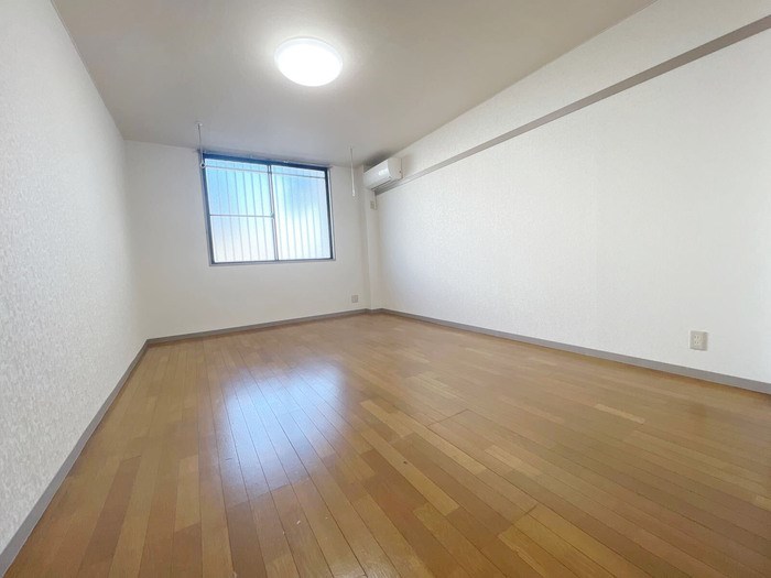 アンソレイユ塩町　住居 リビング