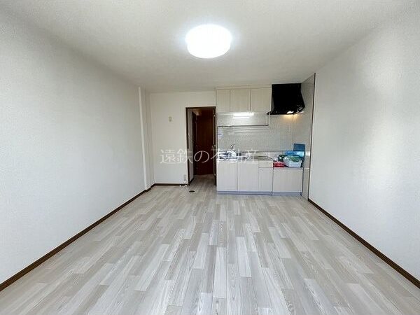 Surplus　ミニオン リビング