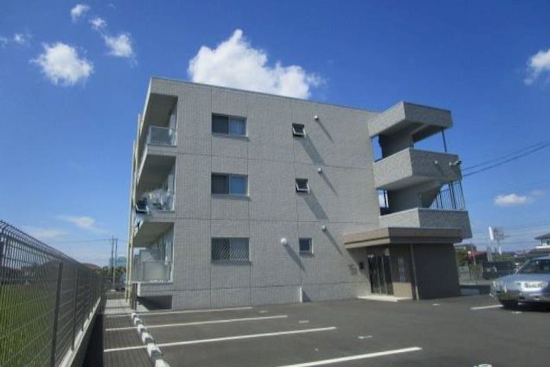 ル・リオン天王 303号室 外観