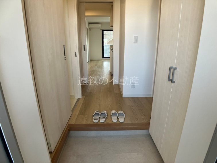 田畑ハイツルシアスⅤ 玄関