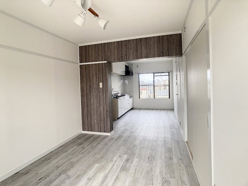 サンホーム曳馬 306号室 外観