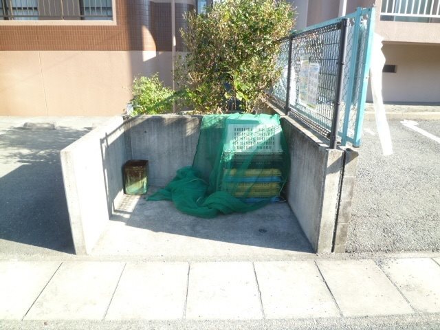 アゼリア その他外観1