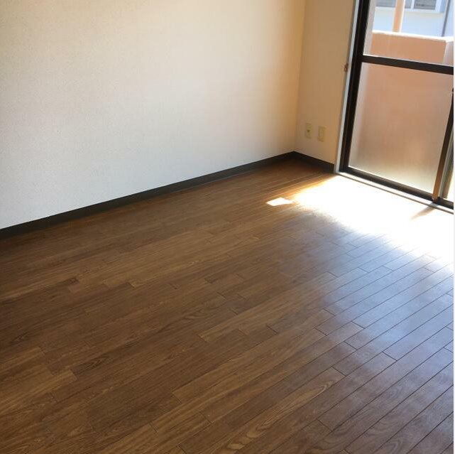 アゼリア ベッドルーム