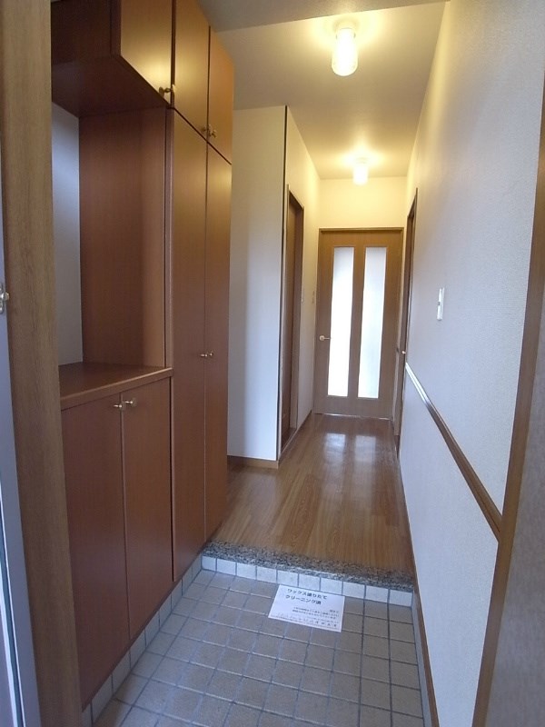 ラフィーネ掛川ｂⅡ 玄関