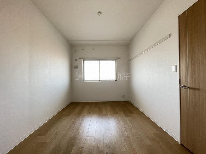 ELPIS・Kira(エルピス・キラ) ベッドルーム