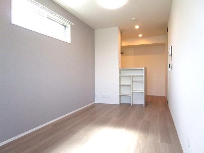 Ｒａｄｉｕｓ Ｖ リビング