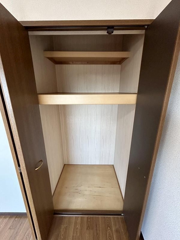 グリンデル　ワルト その他3