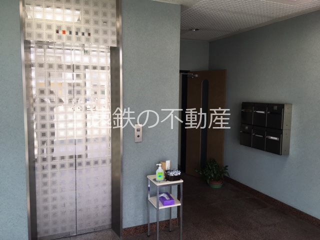 遠鉄野口町ビル エントランス