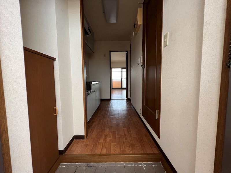 ハーヴェストⅤ 玄関