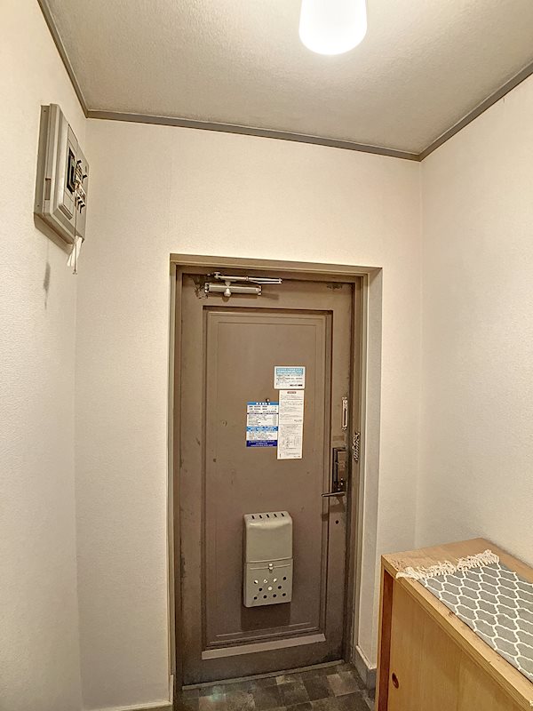 スカイシャトウ城山Ⅰ 玄関