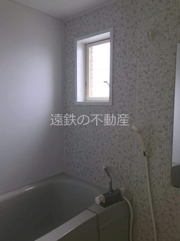 東三方テラスハウスC棟 風呂画像