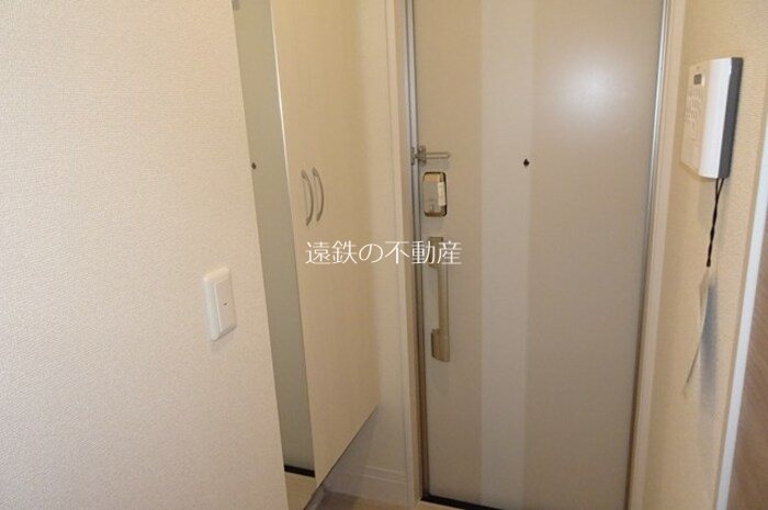 ブレーメン　B棟 玄関