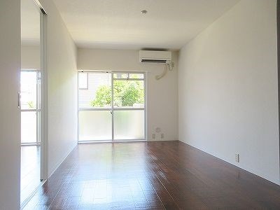 マンション第一ろくべい リビング