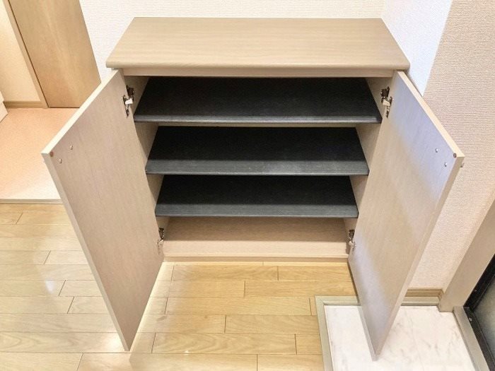 ヴィラ梅小路　Ｂ 玄関