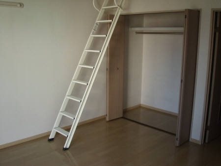ヴィラ梅小路　Ｂ ベッドルーム