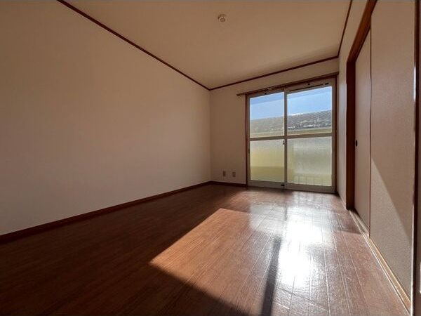 クローバーA ベッドルーム