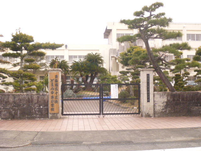 ミーテルーチェ村松 小学校