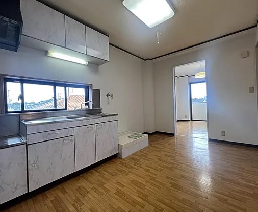 メゾン青葉台NO.6 リビング