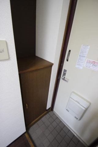 エザンス 玄関